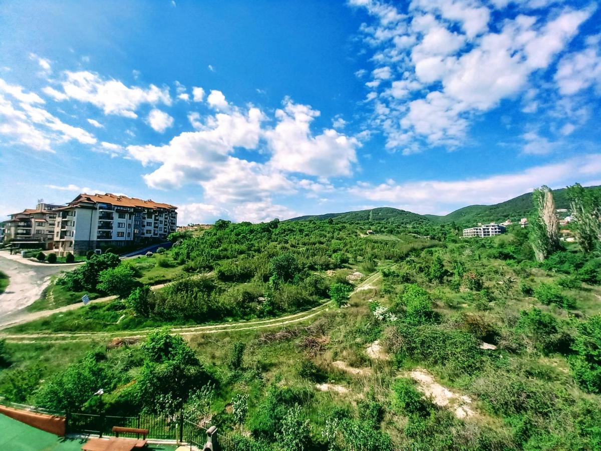 Green Dream 3 Rooms Apartment Butterfly Солнечный берег Экстерьер фото