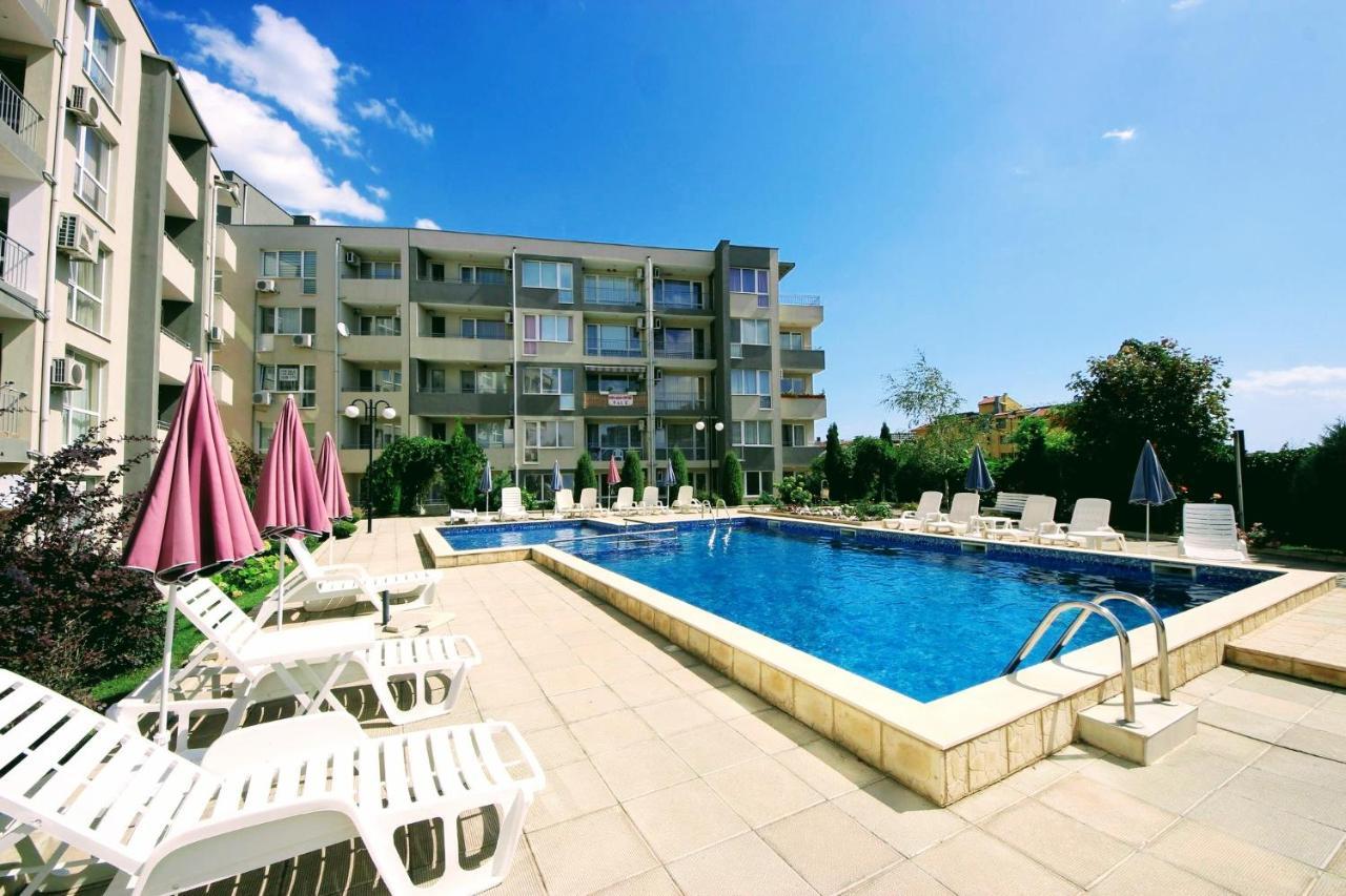 Green Dream 3 Rooms Apartment Butterfly Солнечный берег Экстерьер фото